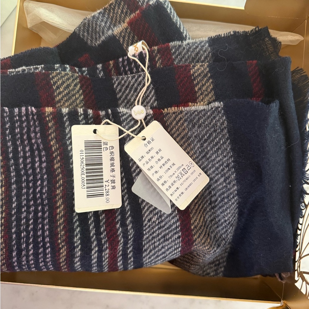 NWT Woo Shanghai Plaid Scarf